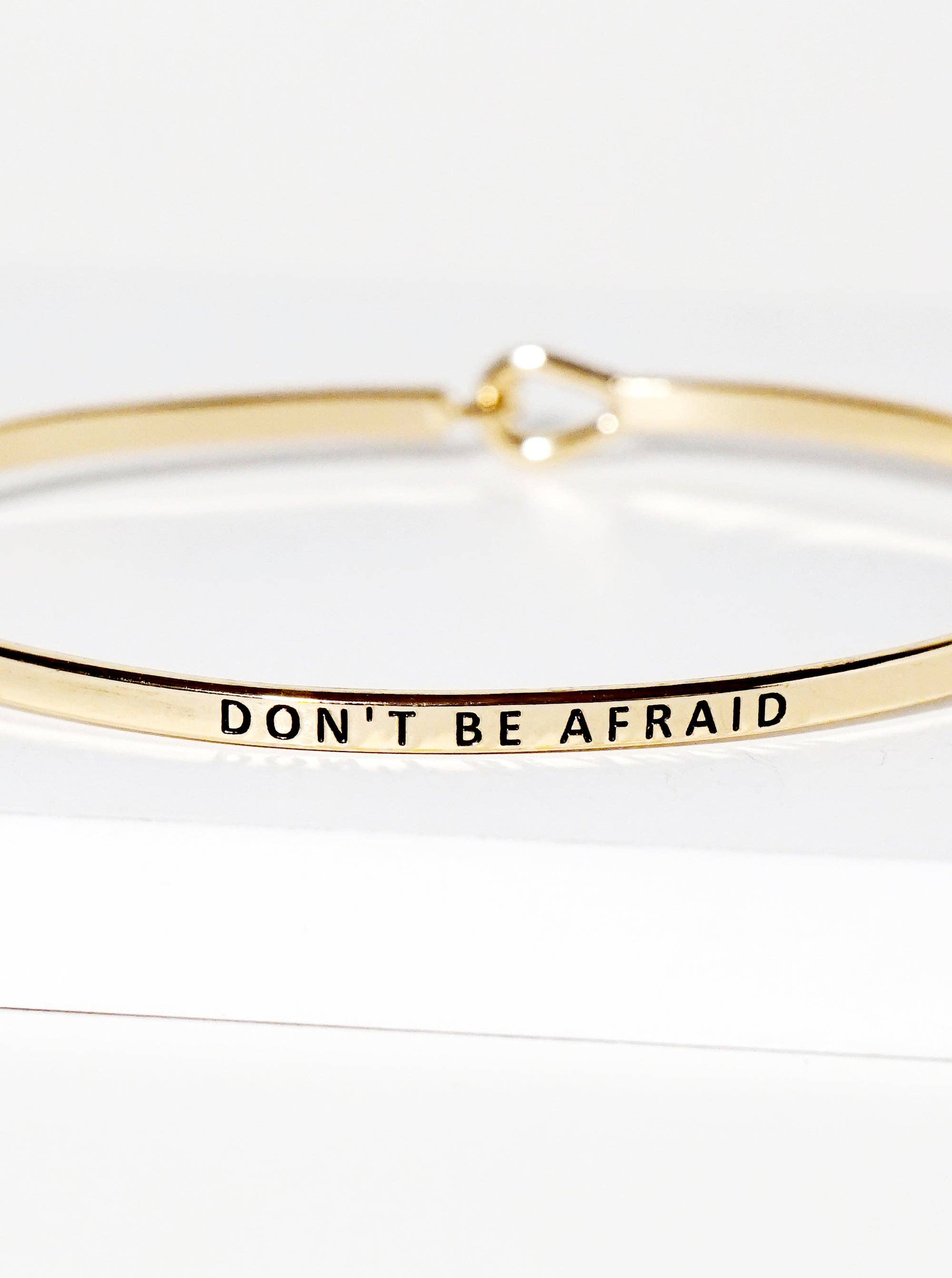 Dont Be Afraid Engraved Bangle Bracelet (Gold)